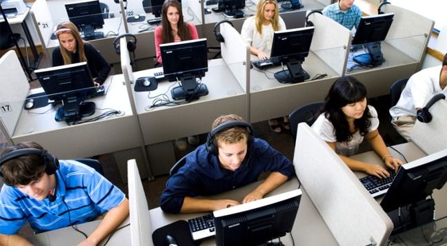 Referendumi ne Itali, shprese per te lene ne hije projektligjin per call center